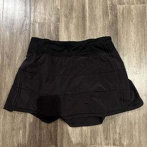 Black Lulu skirt